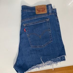 Levi Jean shorts